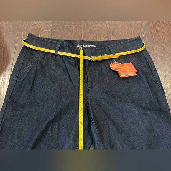 Dockers Women Dark Denim Hello Smooth Belted Capri Cropped Pant Size 14 - Picture 4 of 11
